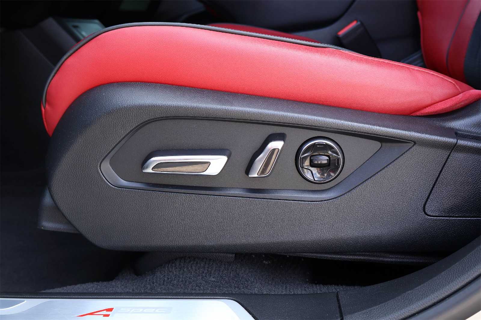 Thumbnail: 2023 Acura RDX - 24