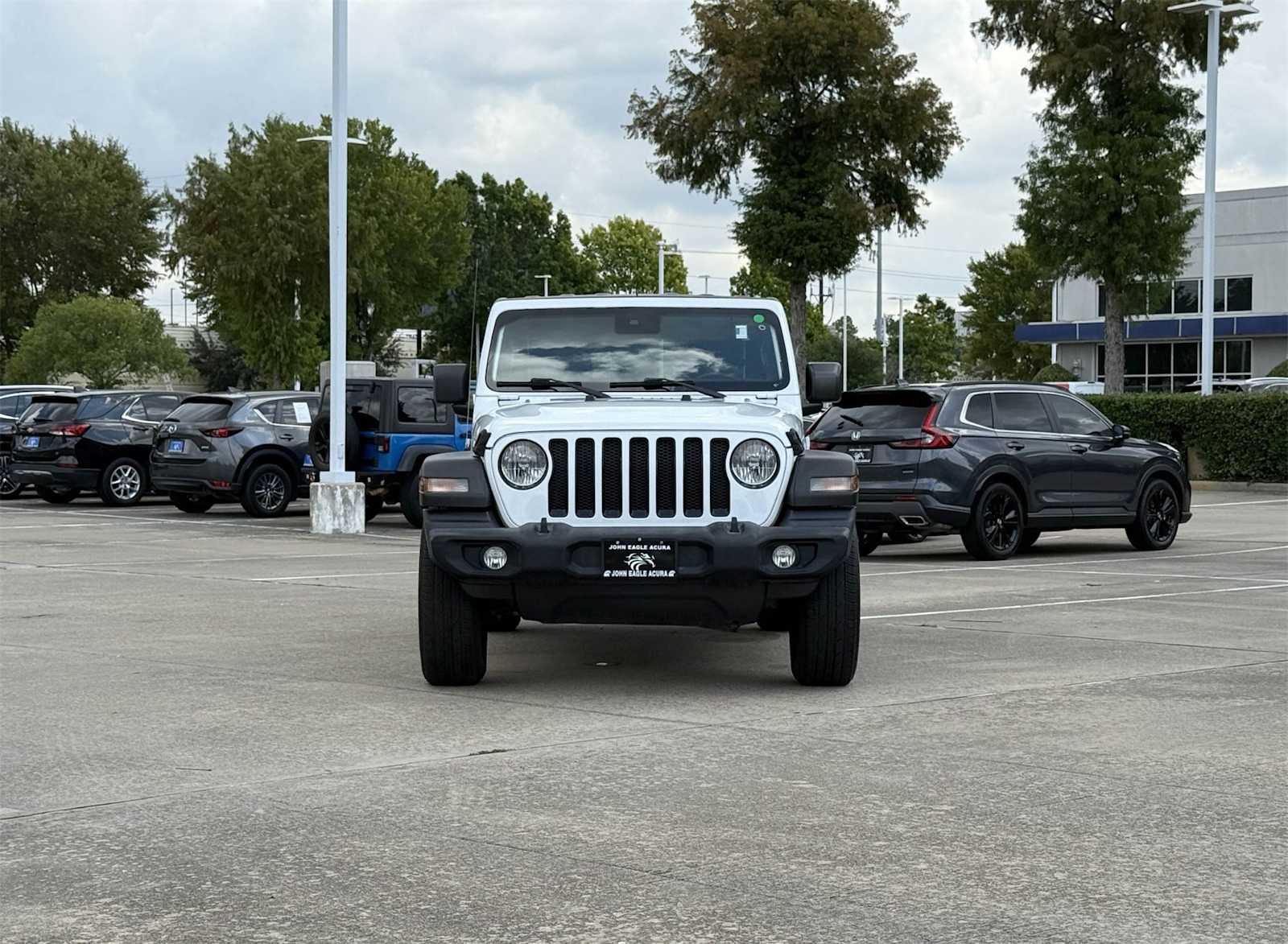 Thumbnail: 2019 Jeep Wrangler - 6