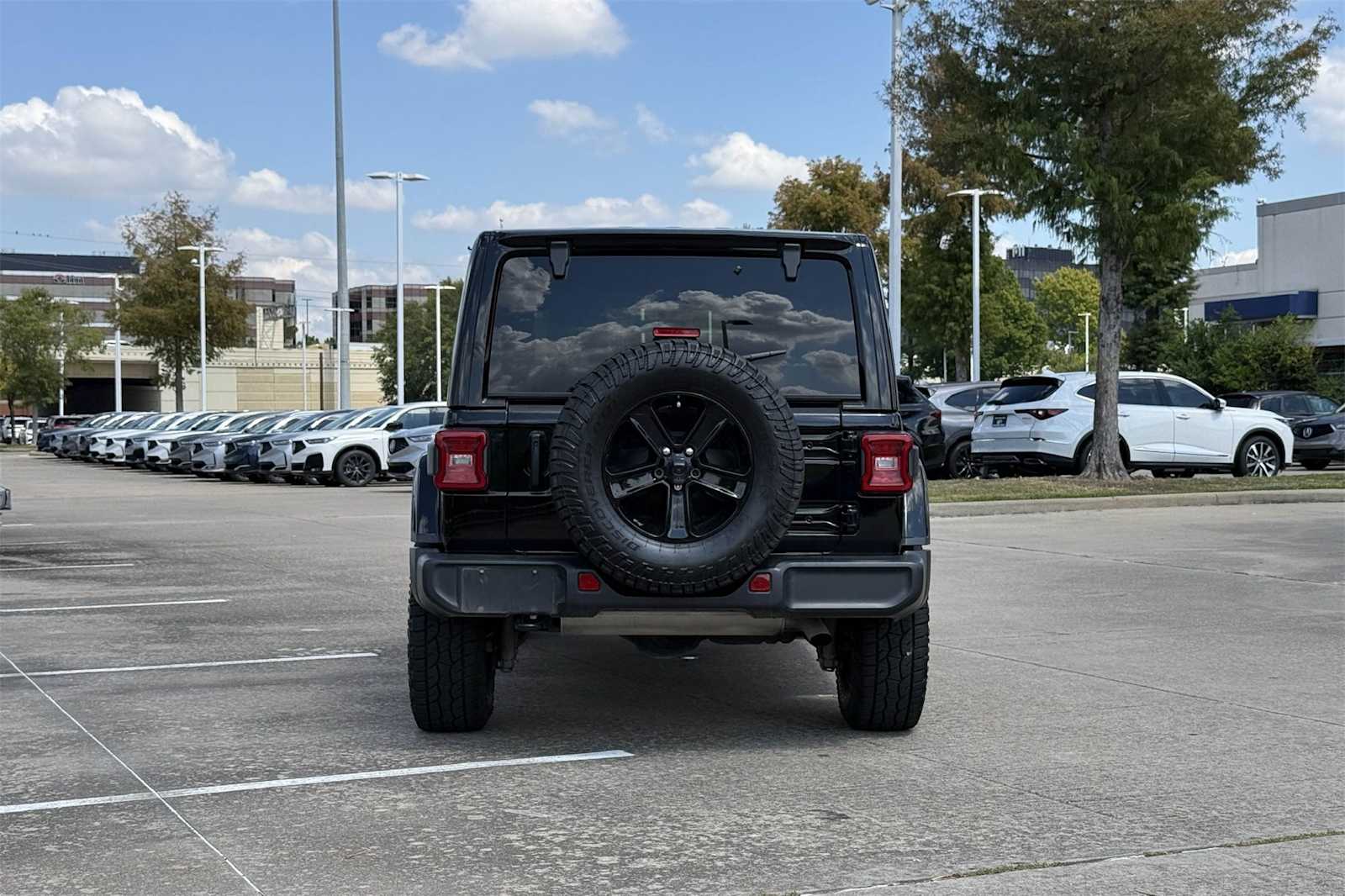 Thumbnail: 2021 Jeep Wrangler - 5