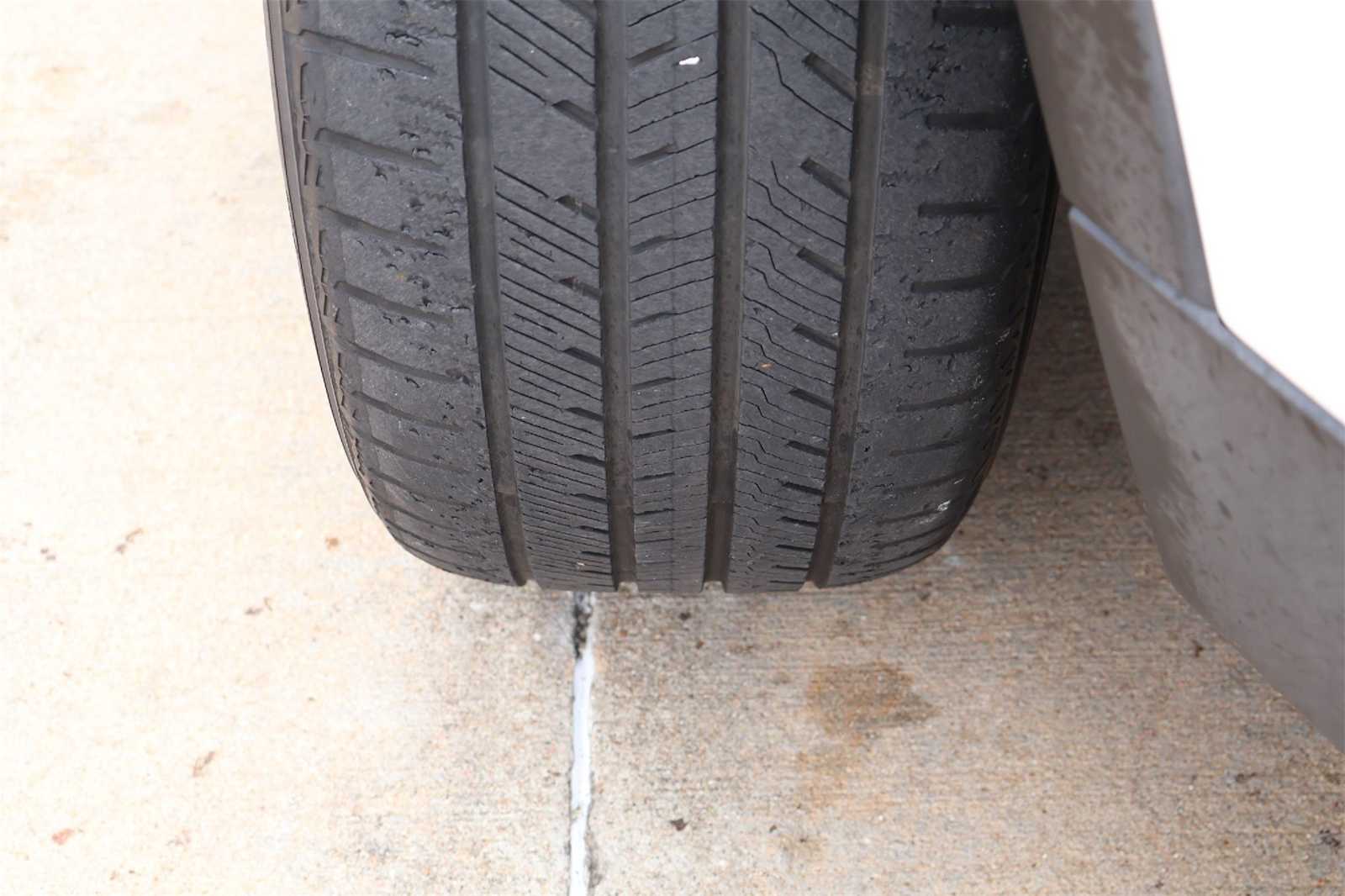 Thumbnail: 2017 Ford Explorer - 30