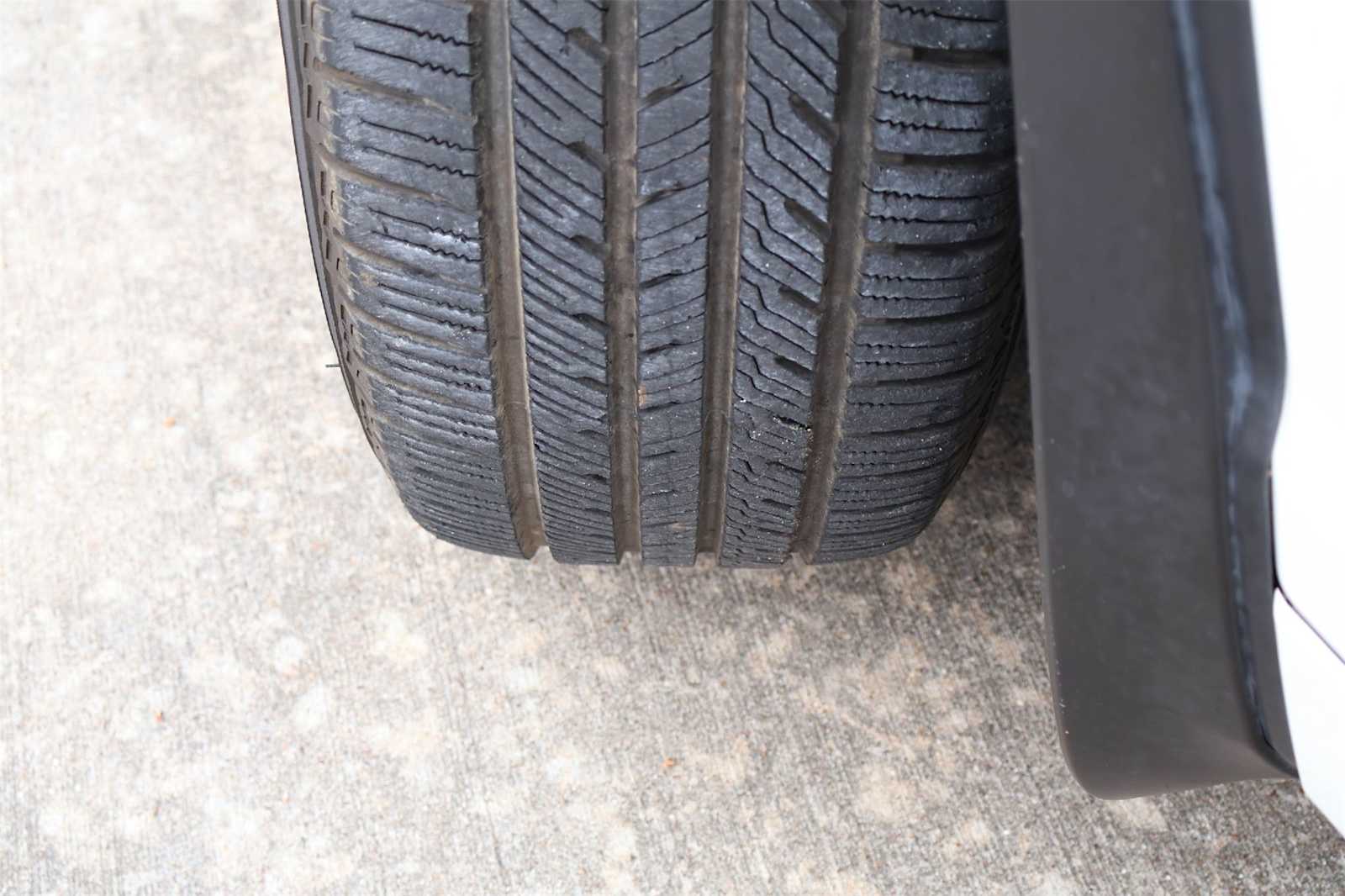 Thumbnail: 2018 Toyota Highlander - 30