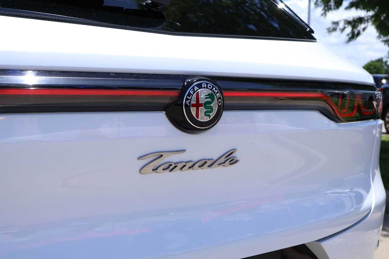 Thumbnail: 2024 Alfa Romeo Tonale - 7