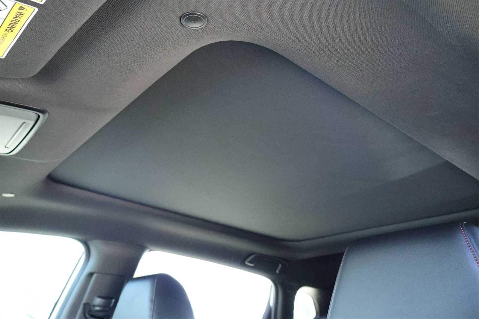 Thumbnail: 2025 Acura ADX - 28