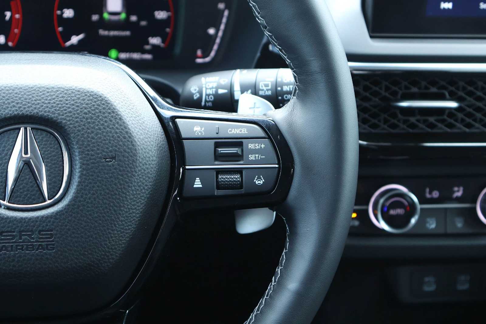 Thumbnail: 2025 Acura ADX - 23