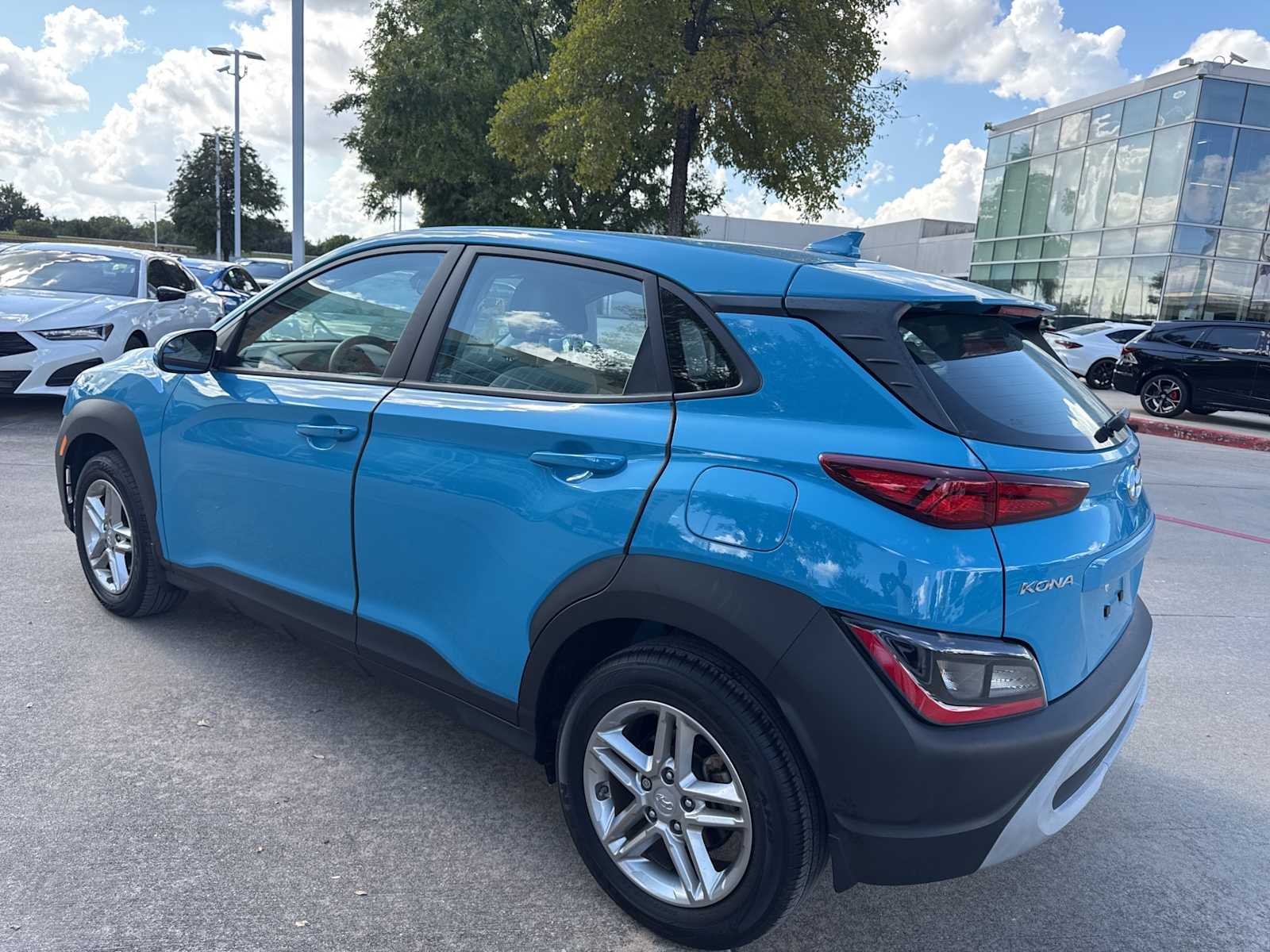 Thumbnail: 2022 Hyundai Kona - 3