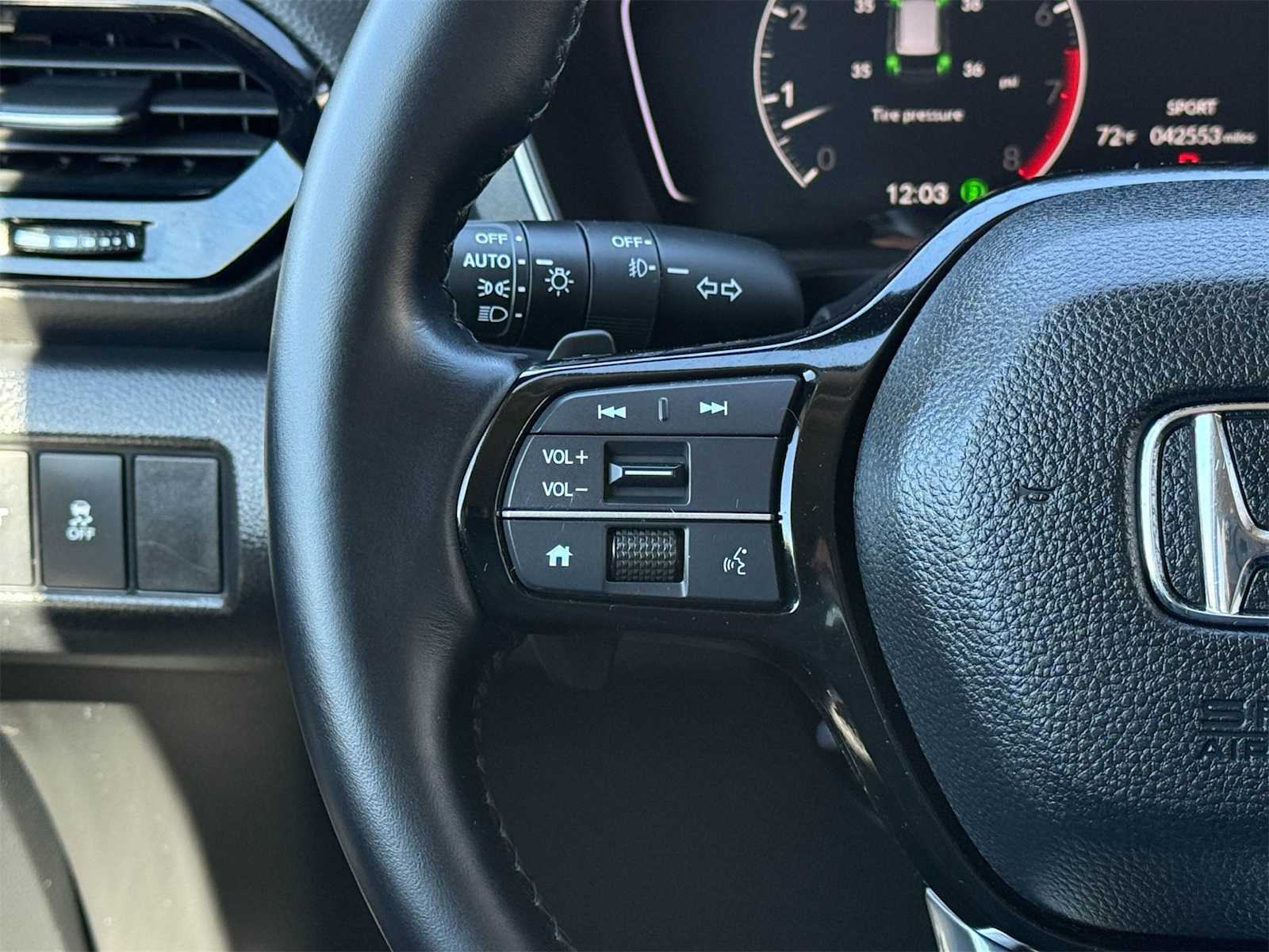 Thumbnail: 2023 Honda Pilot - 22