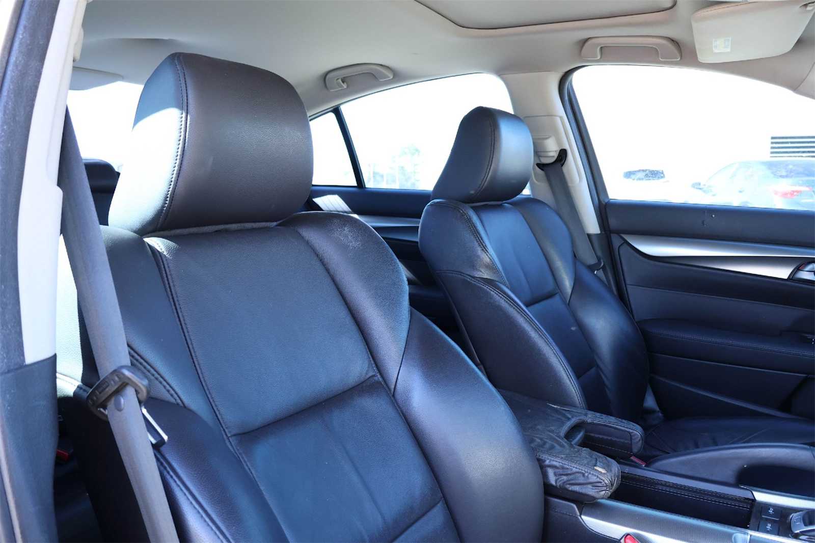 Thumbnail: 2009 Acura TL - 14