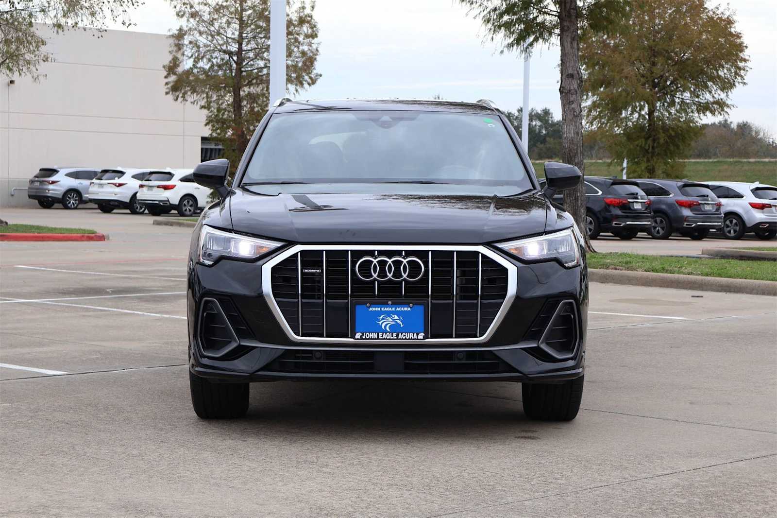 Thumbnail: 2022 Audi Q3 - 6