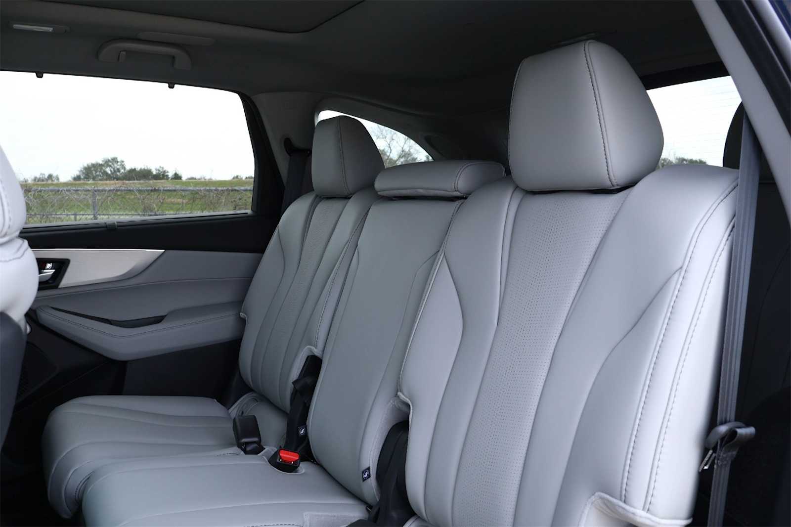 Thumbnail: 2026 Acura MDX - 13