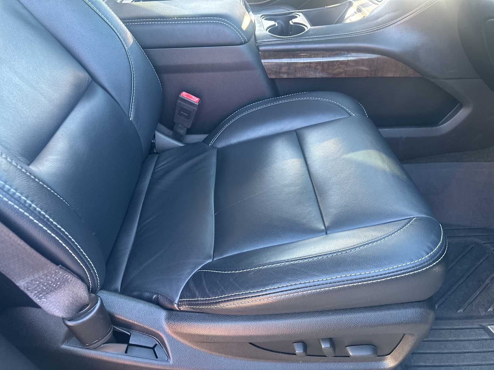 Thumbnail: 2016 Chevrolet Tahoe - 7