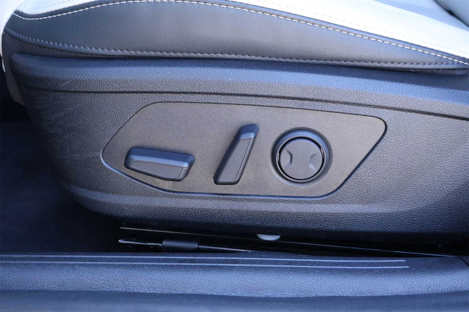 Thumbnail: 2022 Kia K5 - 24