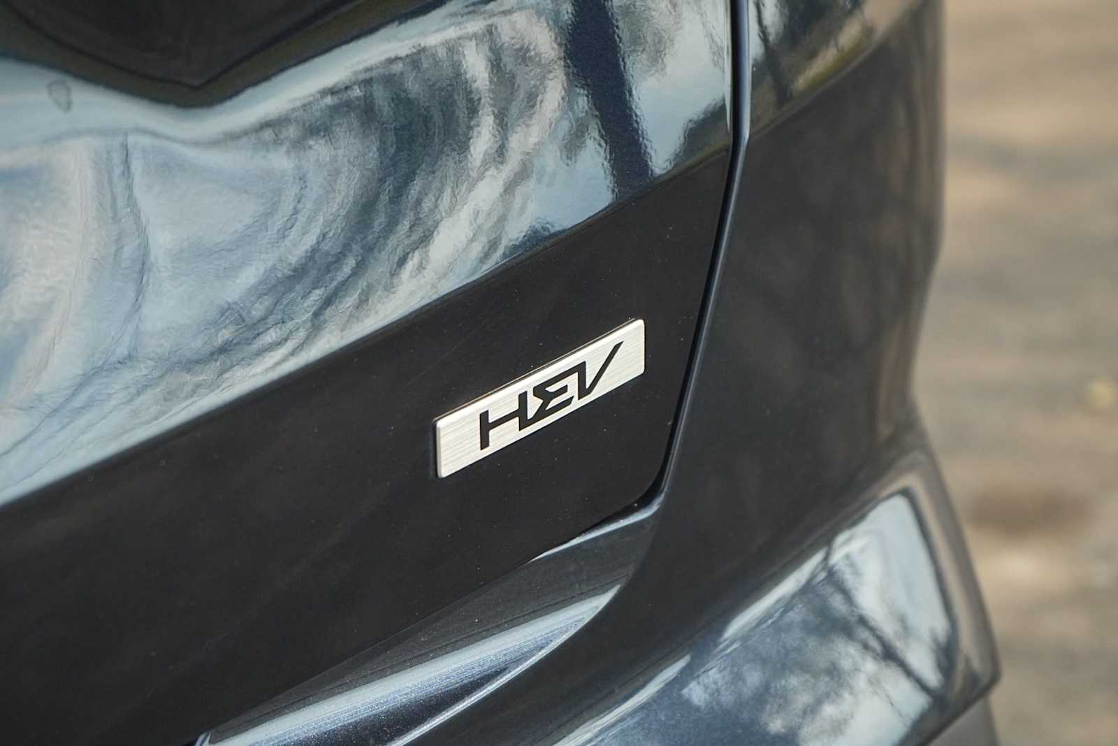 Thumbnail: 2023 Kia Sorento - 8