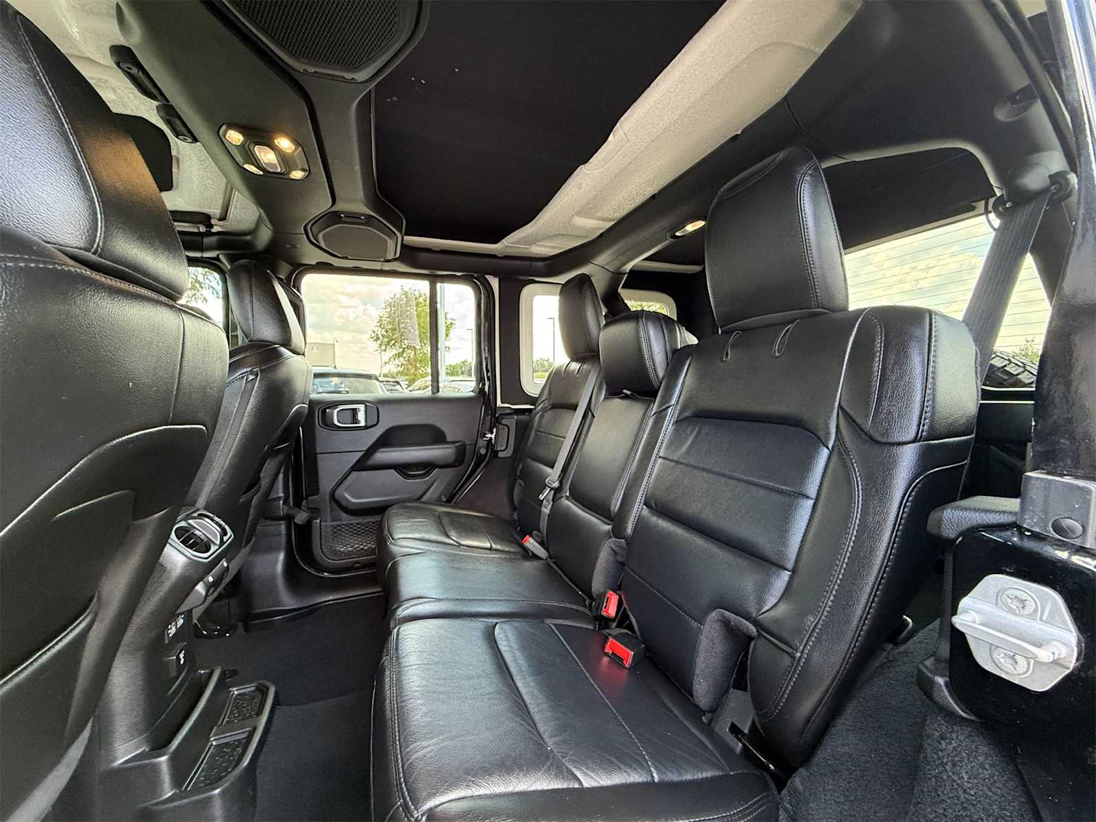 Thumbnail: 2021 Jeep Wrangler - 12
