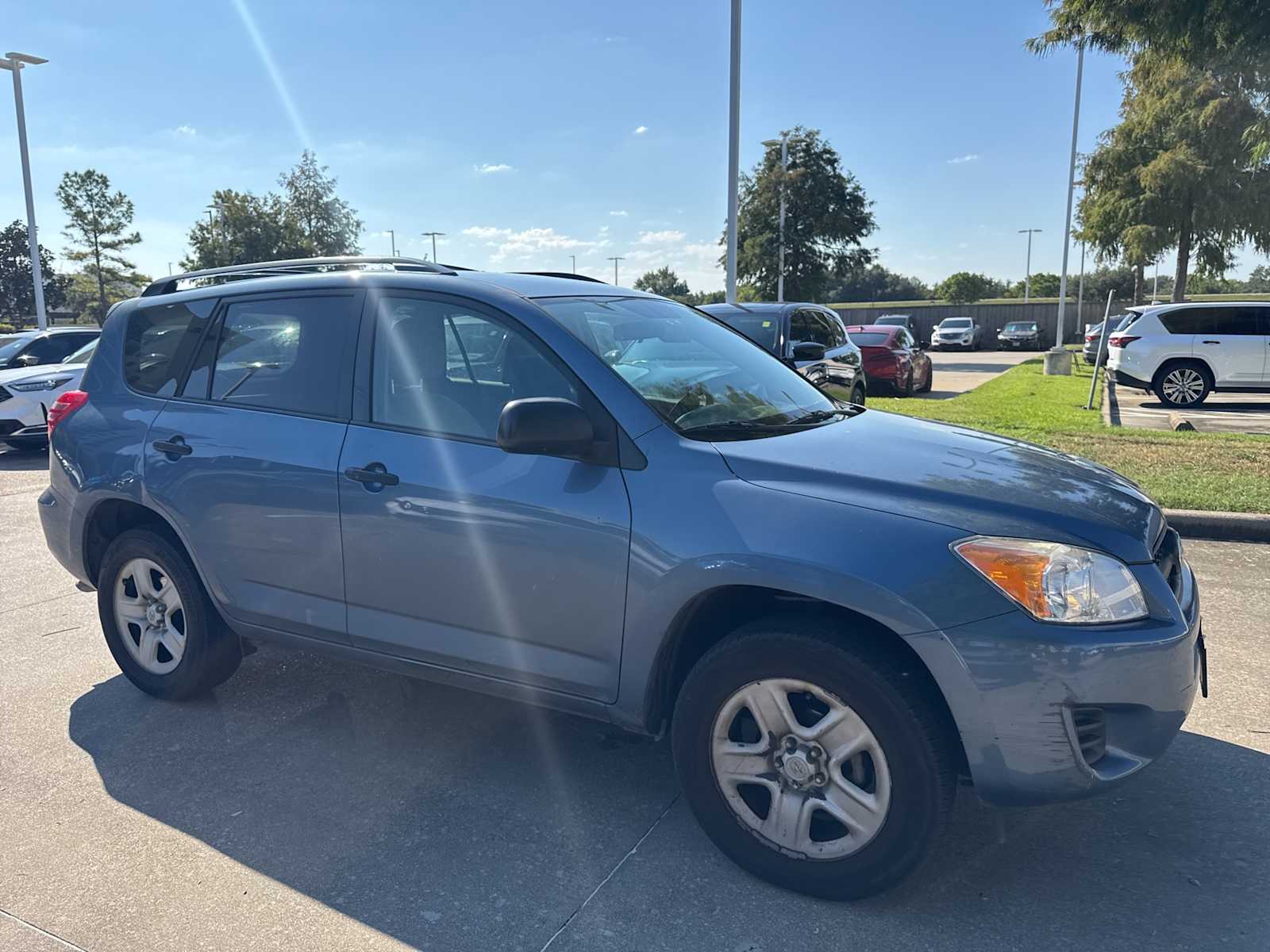 Thumbnail: 2012 Toyota RAV4 - 6