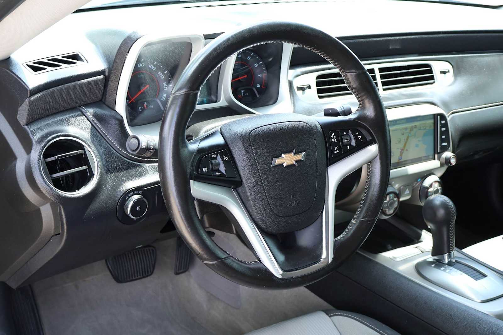 Thumbnail: 2015 Chevrolet Camaro - 2