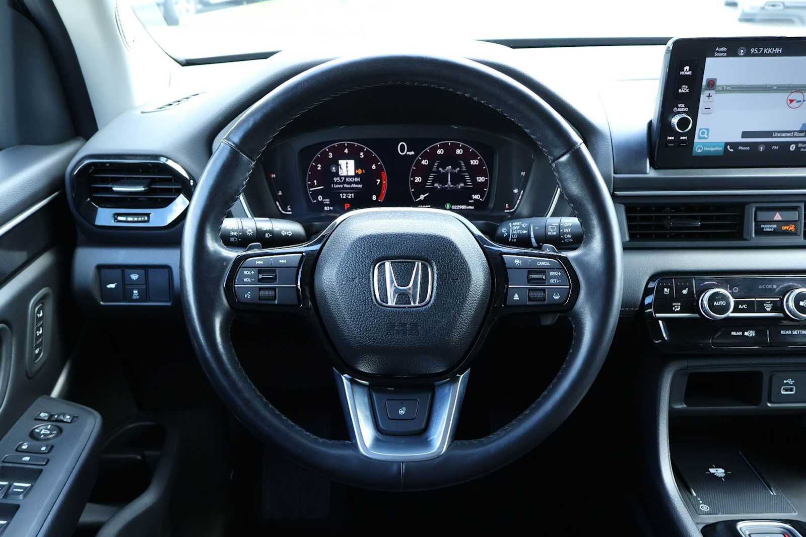 Thumbnail: 2024 Honda Pilot - 15