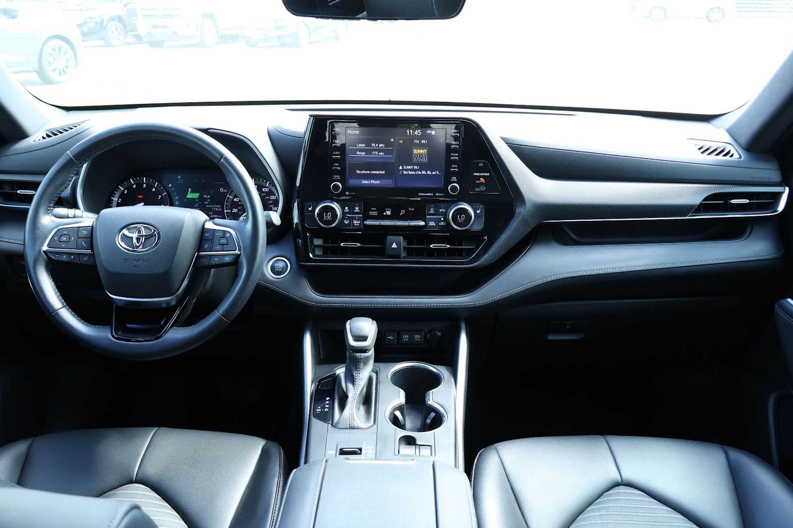 Thumbnail: 2021 Toyota Highlander - 10