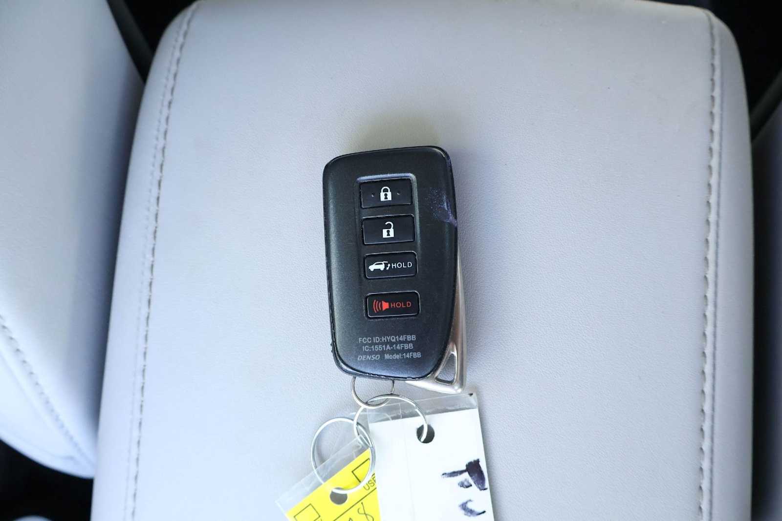 Thumbnail: 2020 Lexus RX - 19