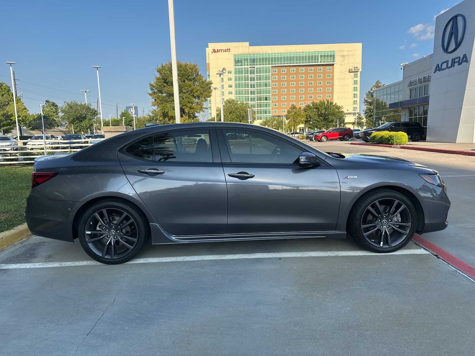 Thumbnail: 2019 Acura TLX - 4