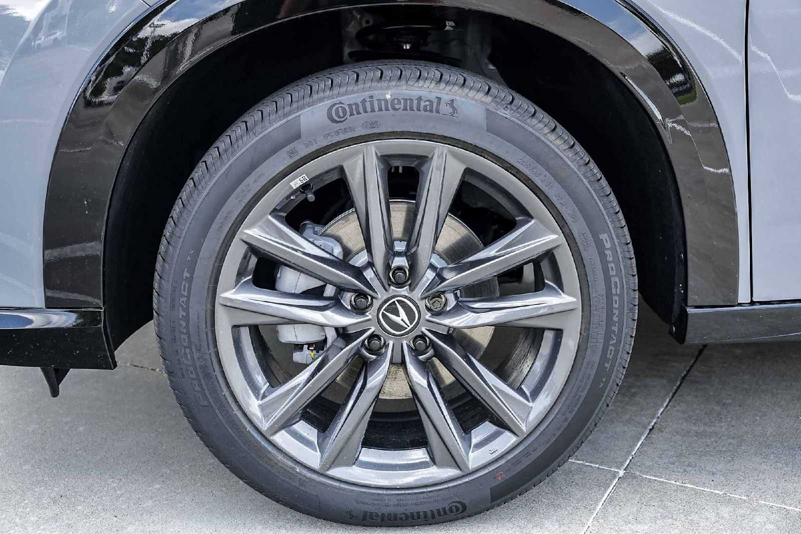 Thumbnail: 2025 Acura ADX - 9