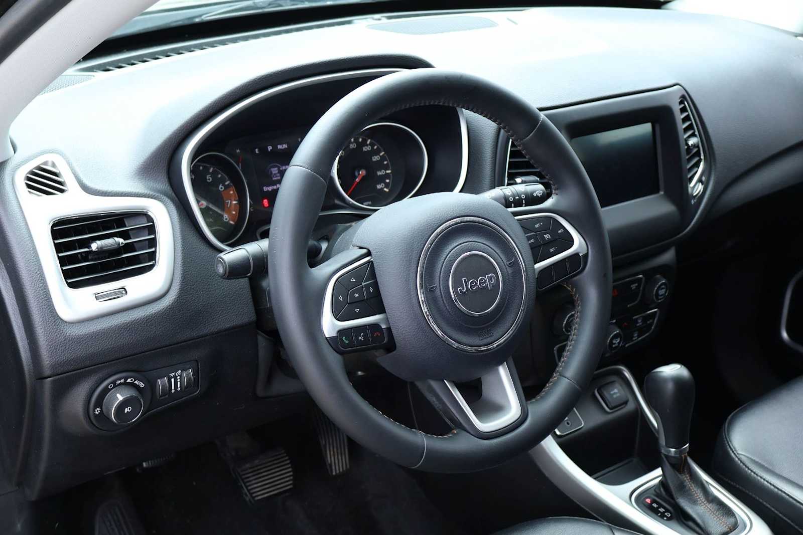 Thumbnail: 2019 Jeep Compass - 2
