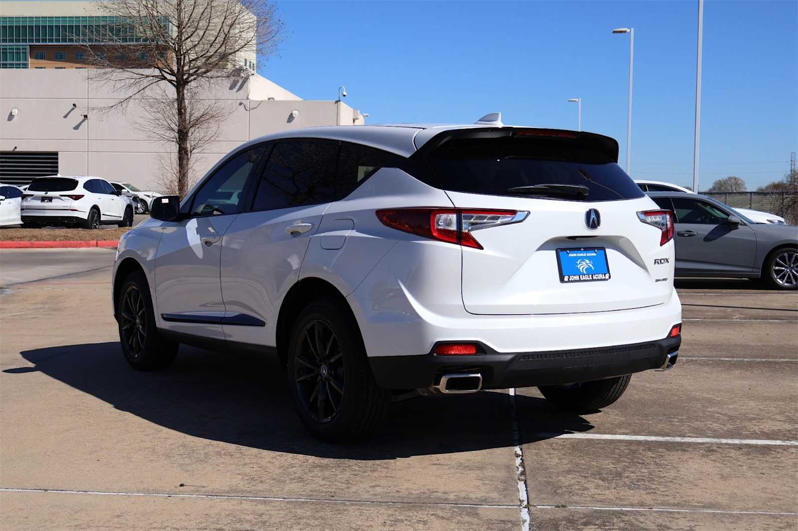 Thumbnail: 2026 Acura RDX - 4