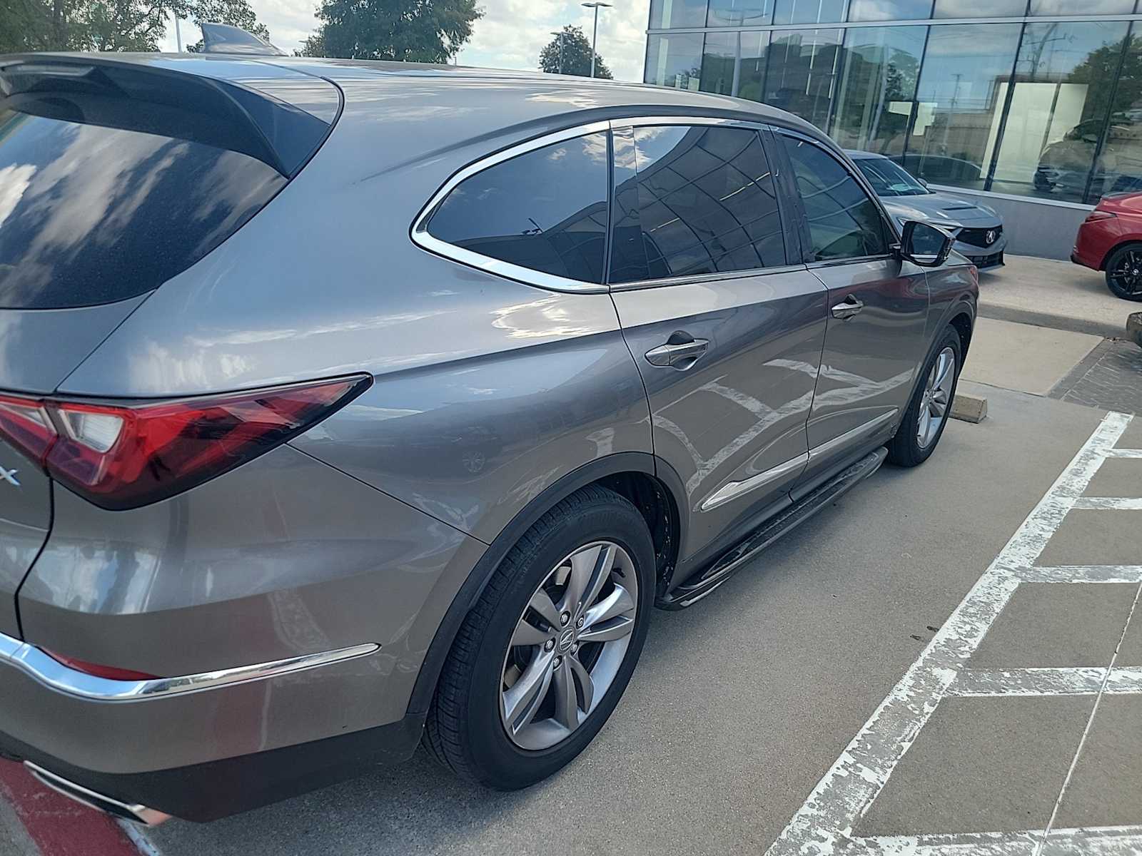 Thumbnail: 2023 Acura MDX - 4