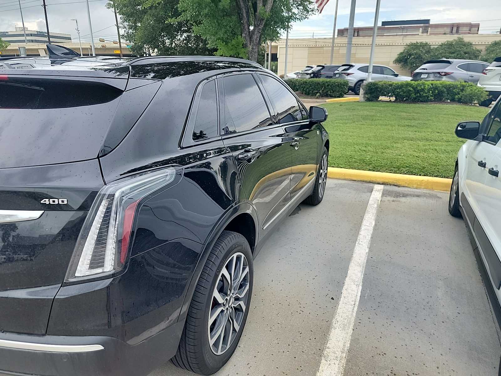 Thumbnail: 2024 Cadillac XT5 - 4