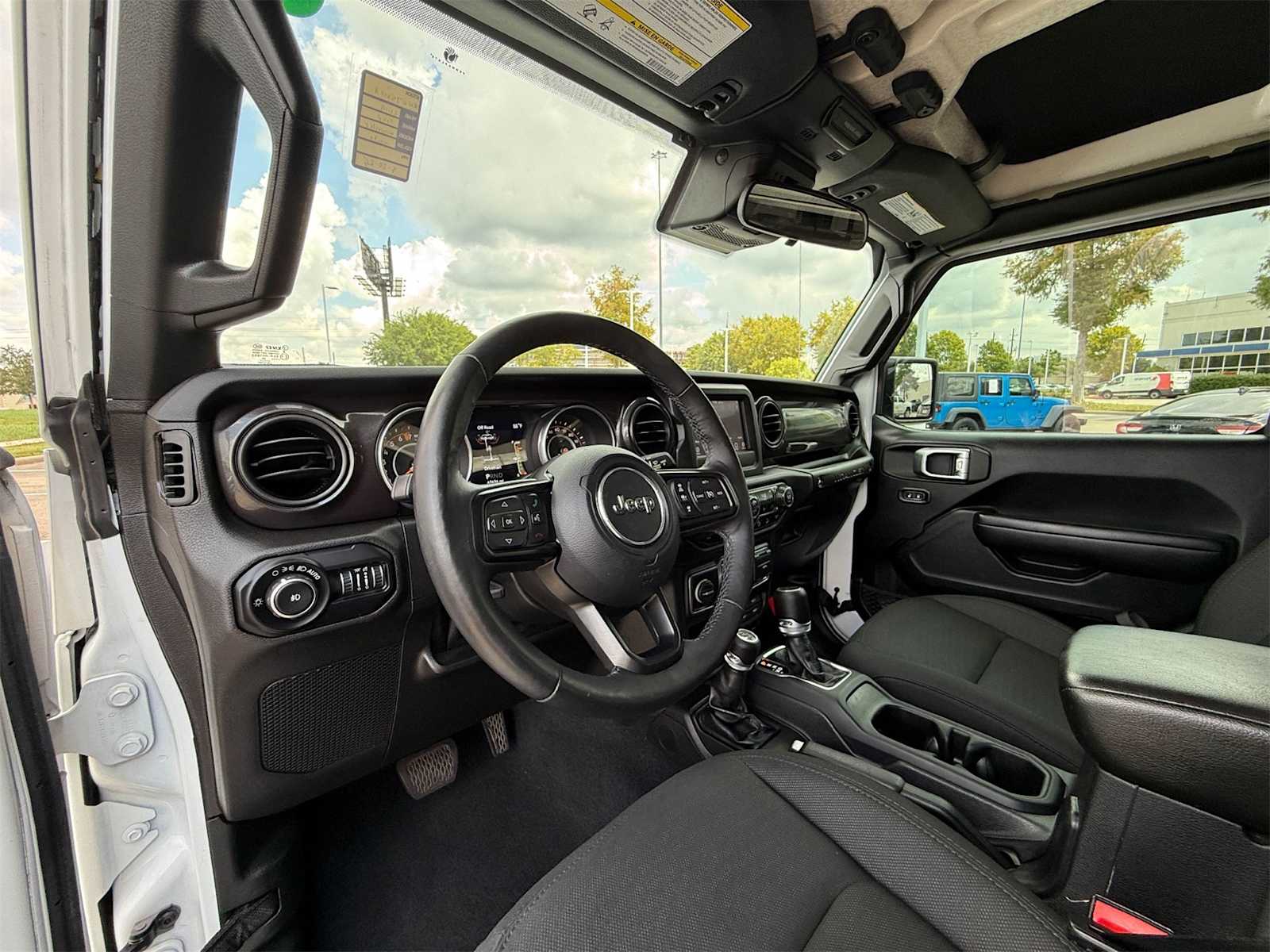 Thumbnail: 2019 Jeep Wrangler - 2