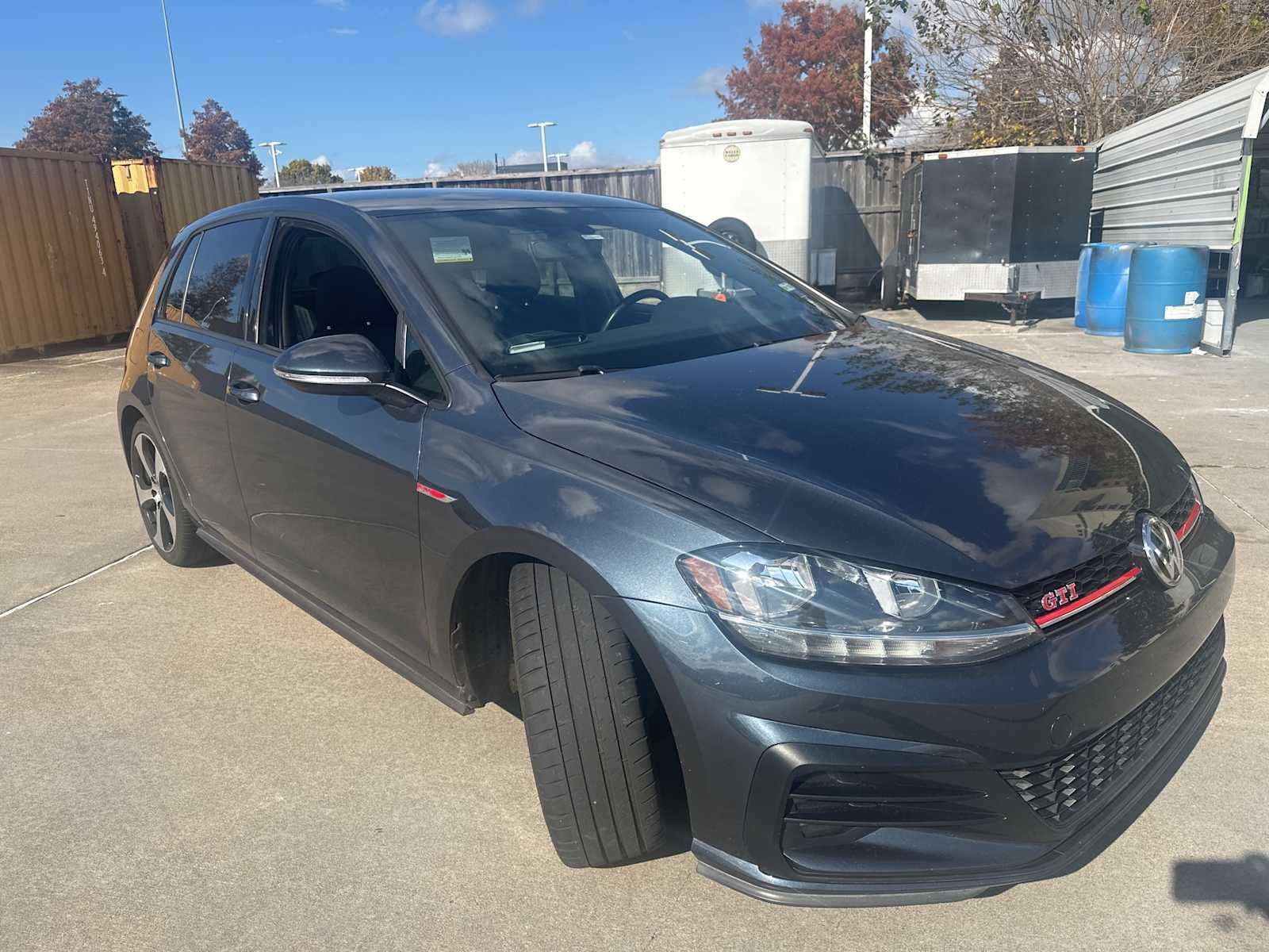 Thumbnail: 2019 Volkswagen Golf - 3