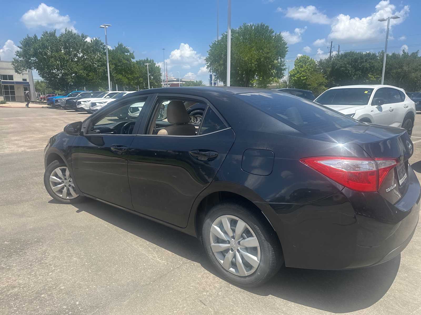 Thumbnail: 2015 Toyota Corolla - 7