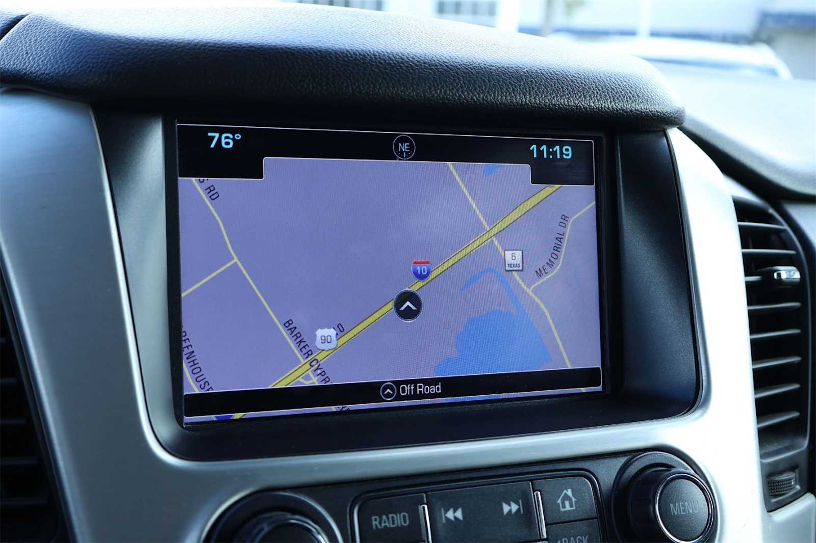 Thumbnail: 2019 GMC Yukon XL - 28