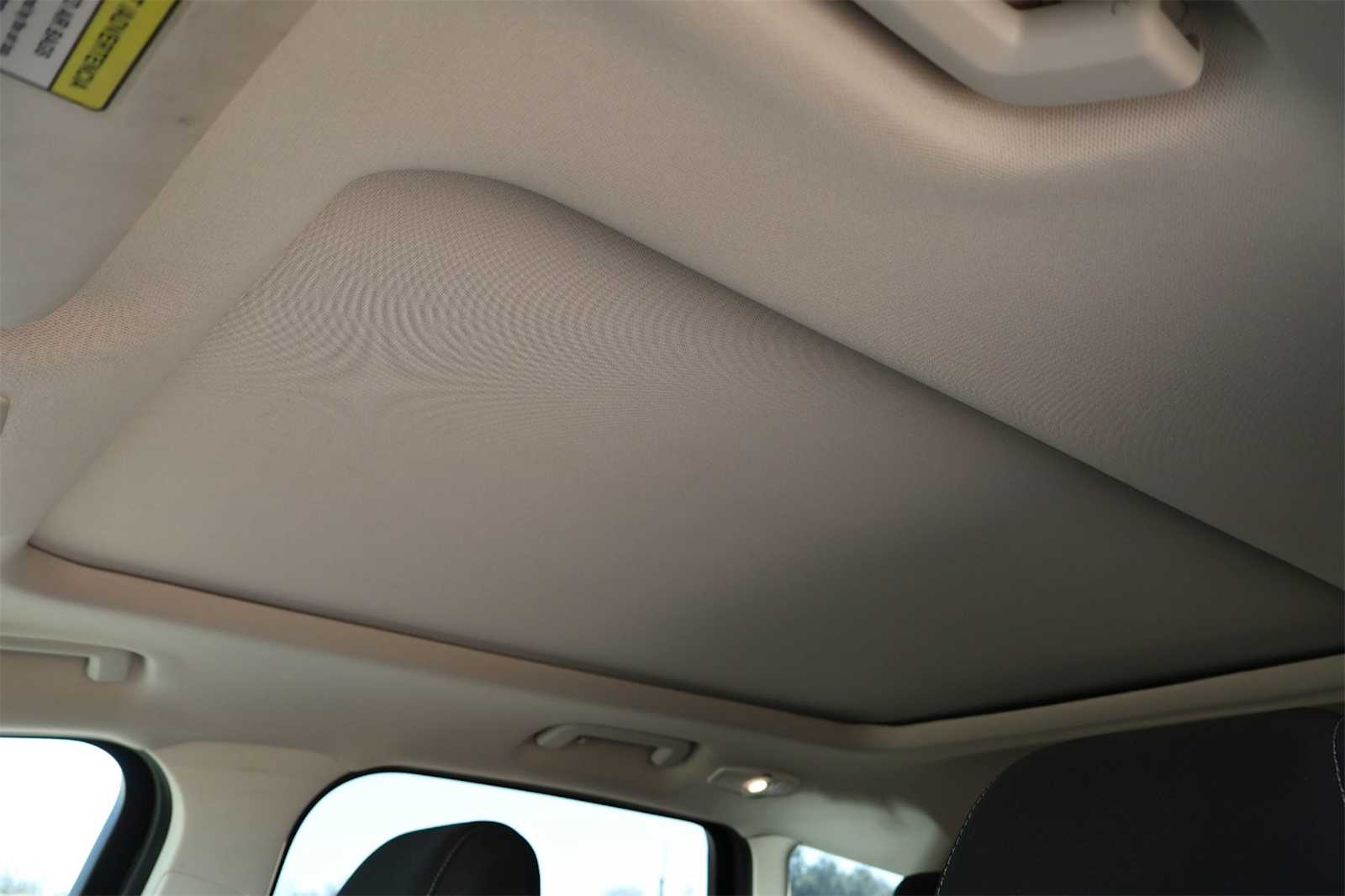 Thumbnail: 2015 Ford Escape - 28