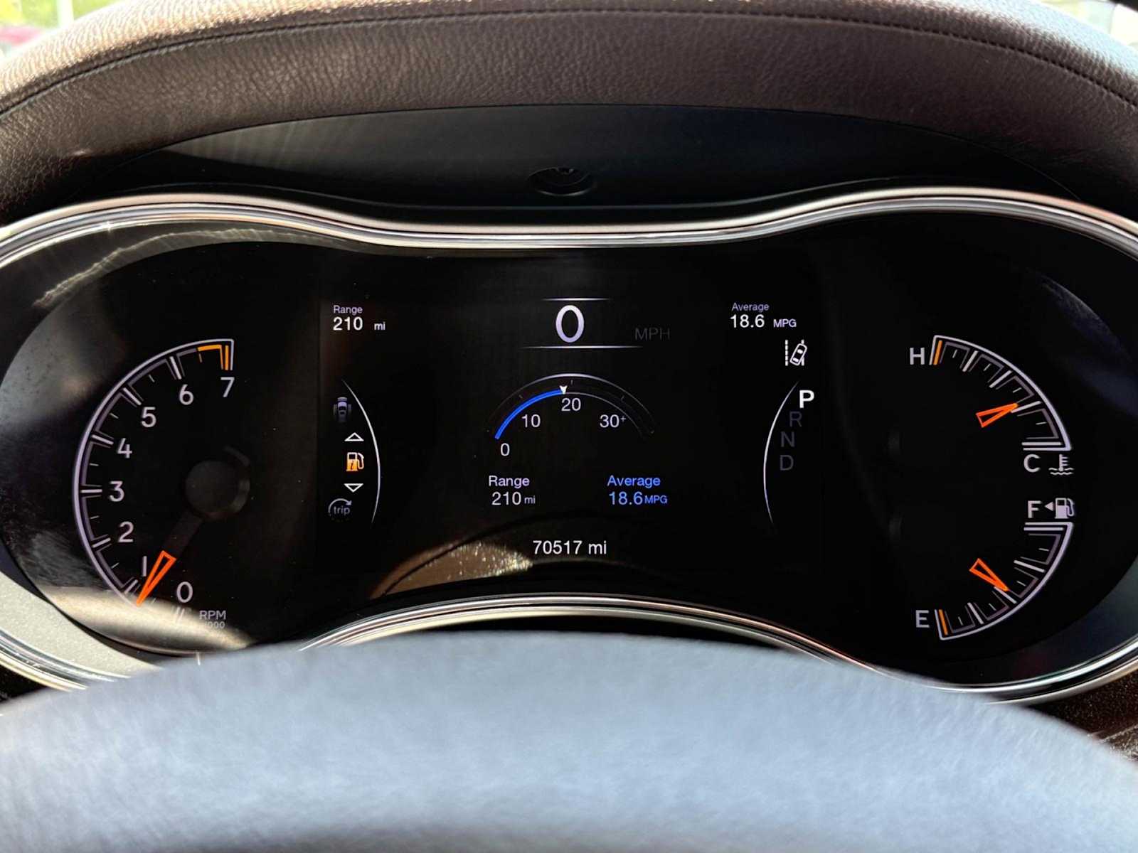 Thumbnail: 2017 Jeep Grand Cherokee - 18