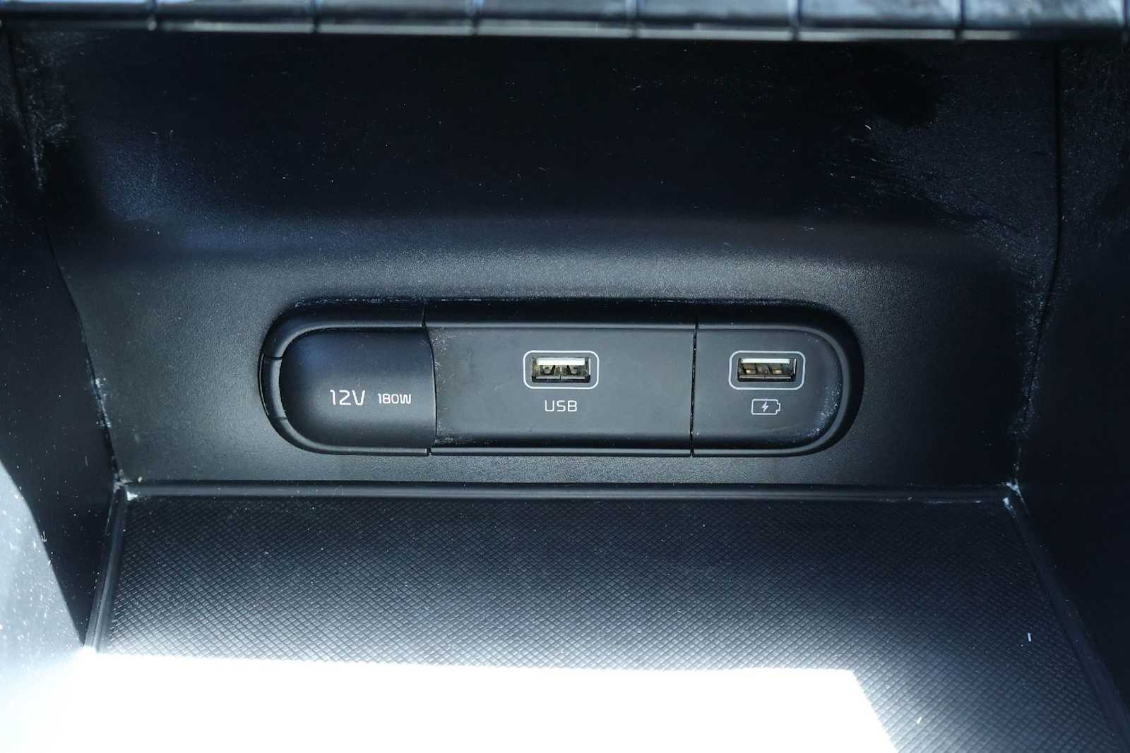 Thumbnail: 2023 Kia K5 - 26