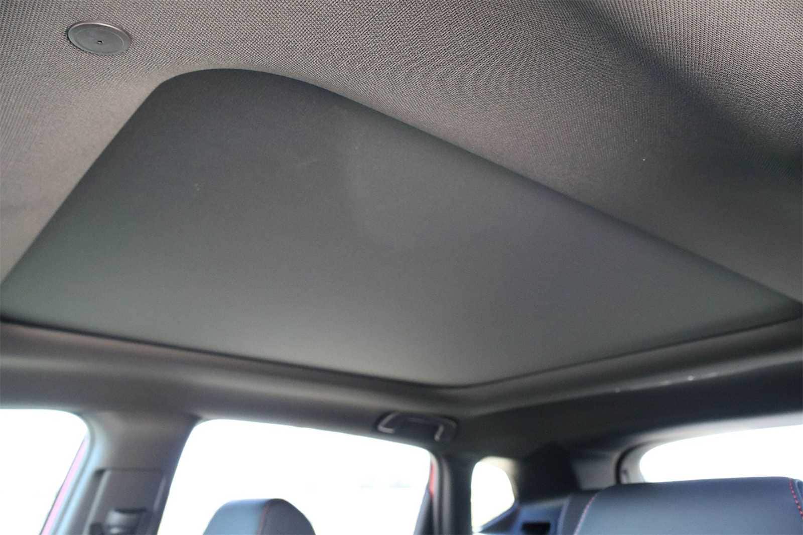 Thumbnail: 2025 Acura ADX - 28