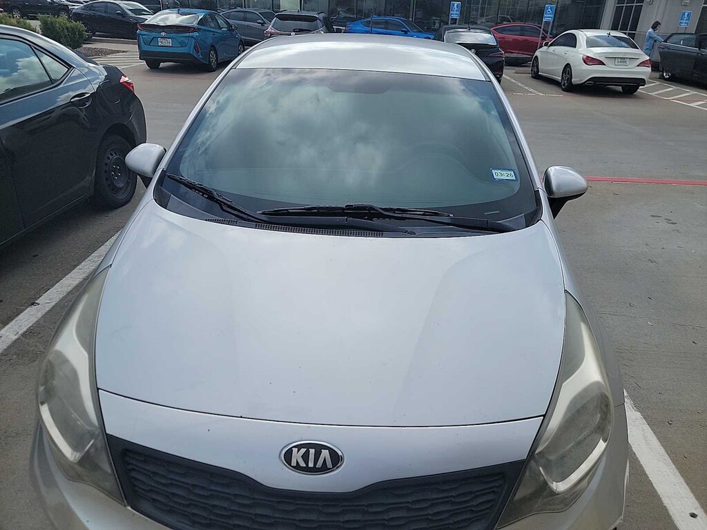 Used 2013 Kia Rio LX Sedan