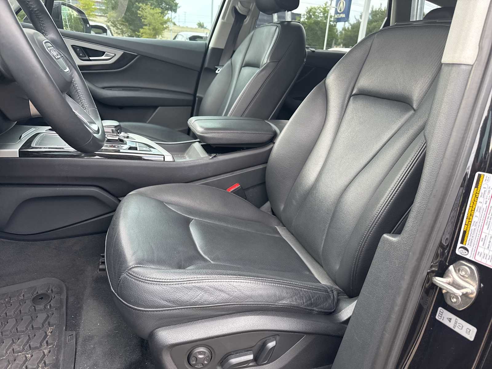 Thumbnail: 2019 Audi Q7 - 6