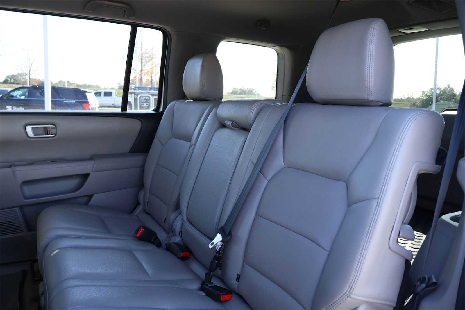 Thumbnail: 2013 Honda Pilot - 13