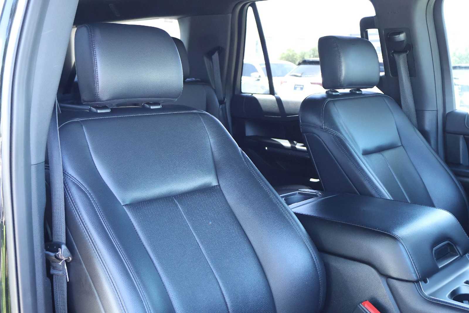 Thumbnail: 2020 Ford Expedition MAX - 14