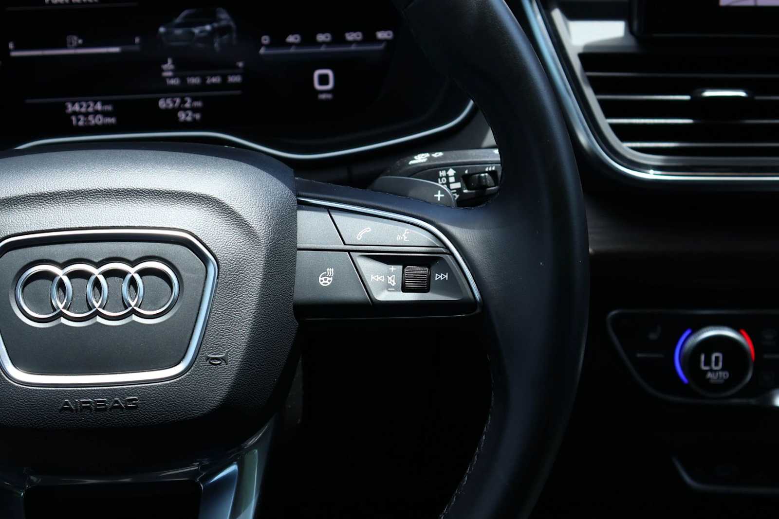 Thumbnail: 2023 Audi Q5 - 23