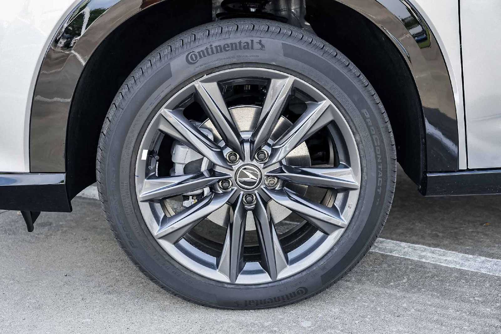 Thumbnail: 2025 Acura ADX - 9