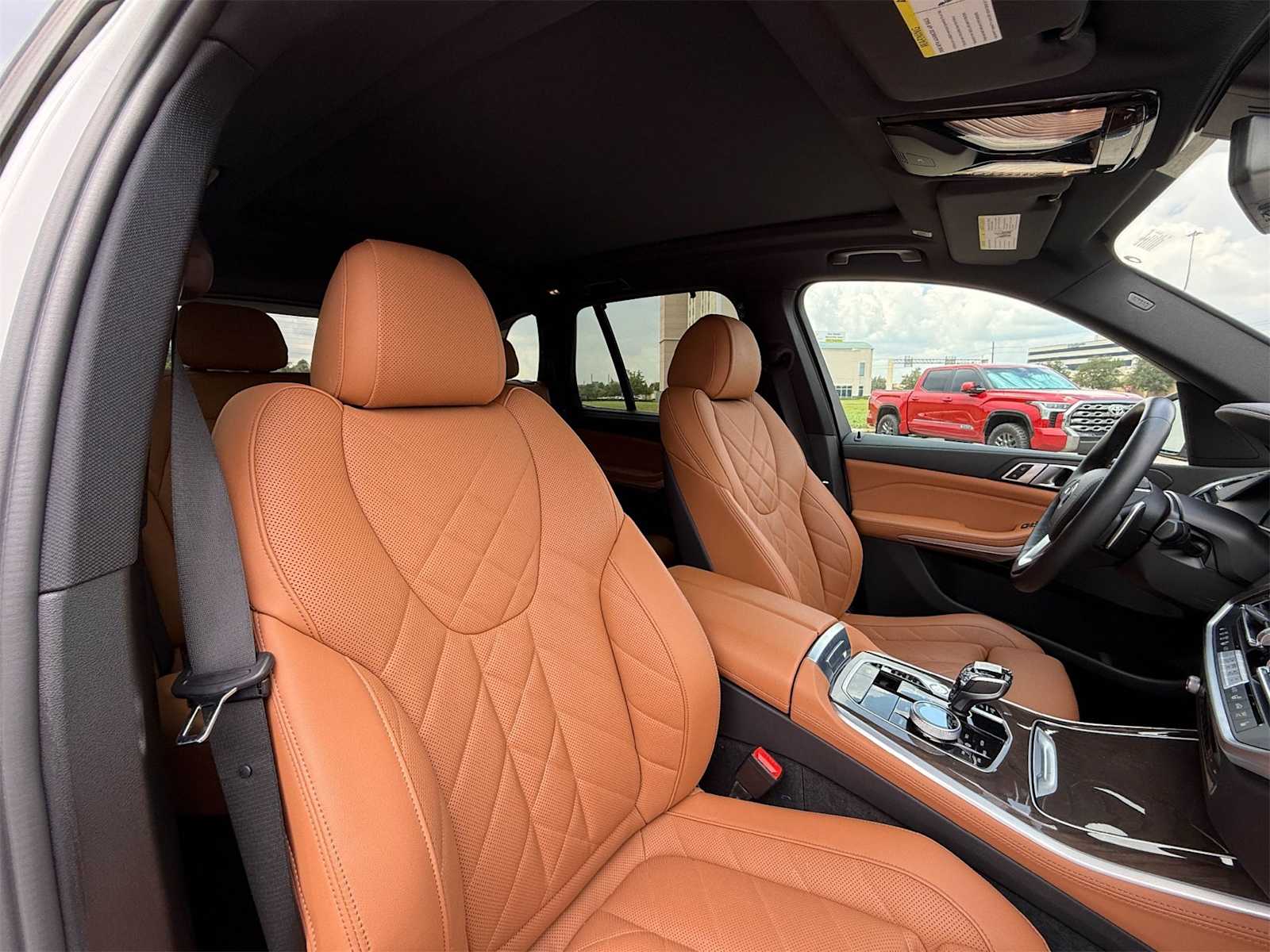 Thumbnail: 2023 BMW X5 - 13