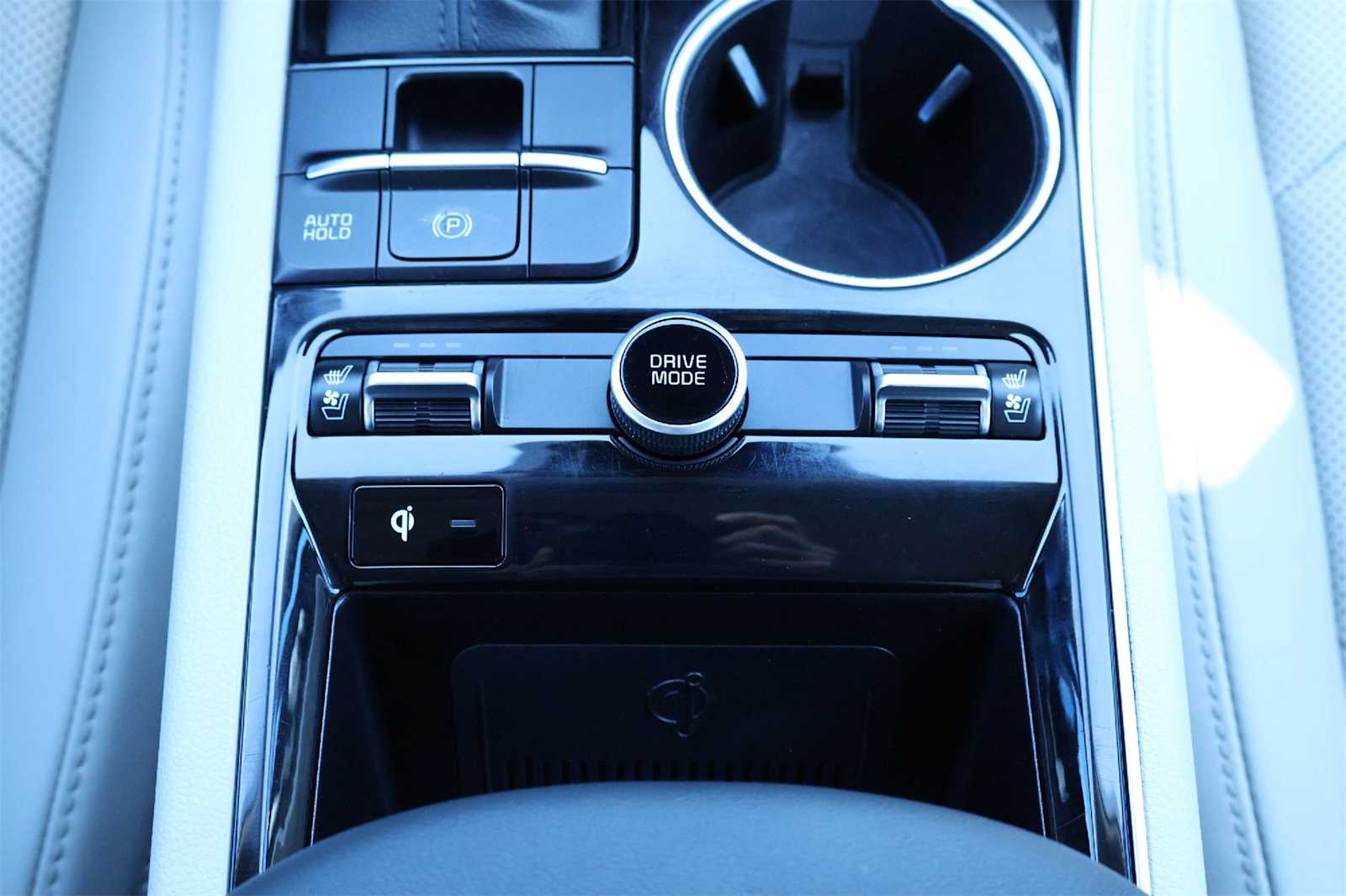 Thumbnail: 2022 Kia K5 - 25