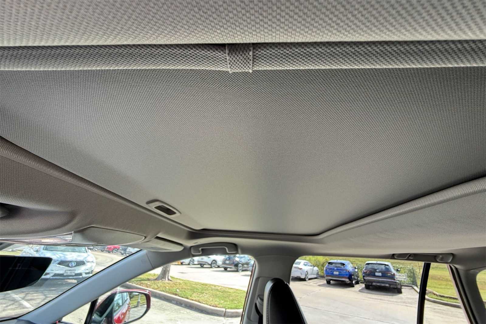 Thumbnail: 2025 Toyota RAV4 - 28