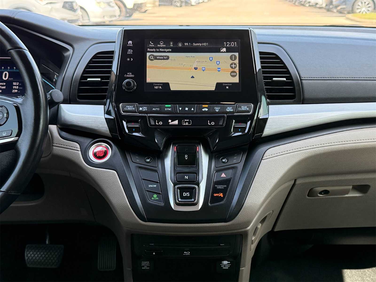 Thumbnail: 2018 Honda Odyssey - 16