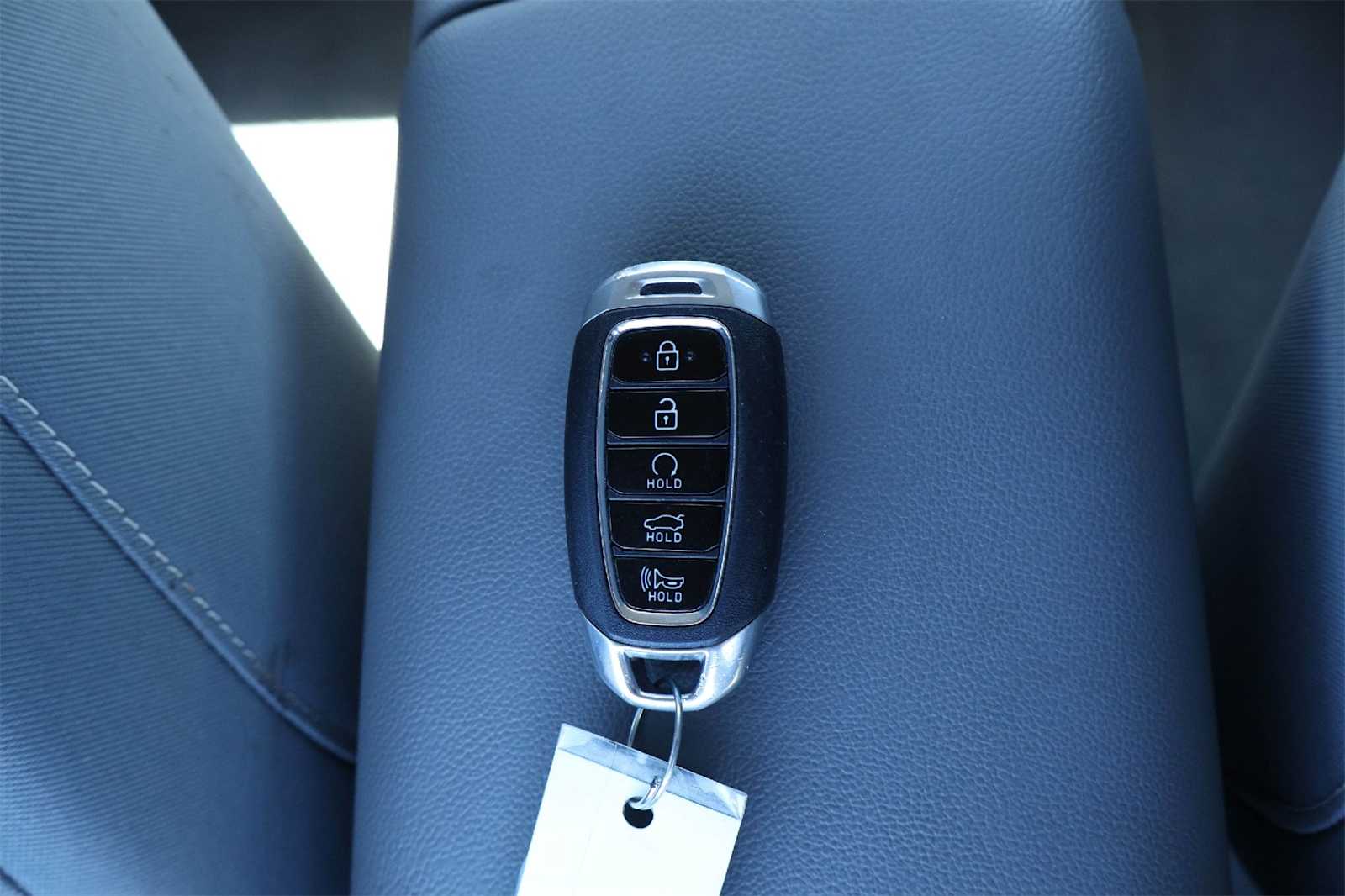 Thumbnail: 2023 Hyundai Elantra - 20