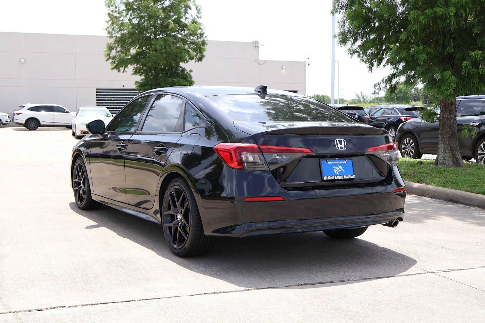 Thumbnail: 2022 Honda Civic - 4