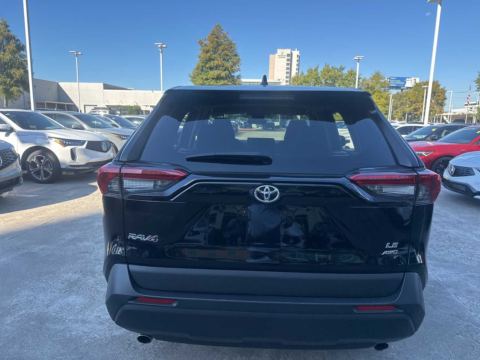 Thumbnail: 2022 Toyota RAV4 - 6