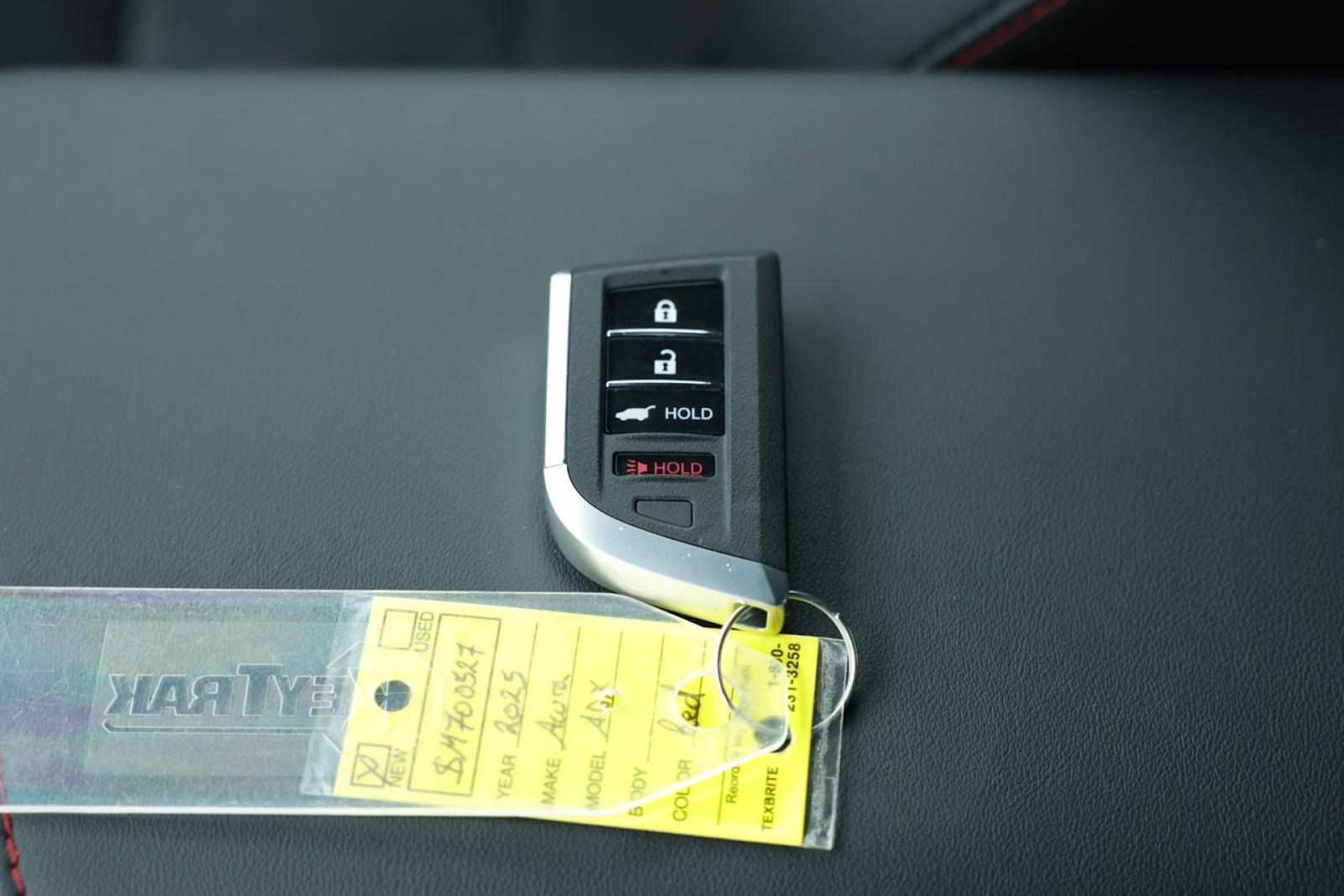 Thumbnail: 2025 Acura ADX - 28